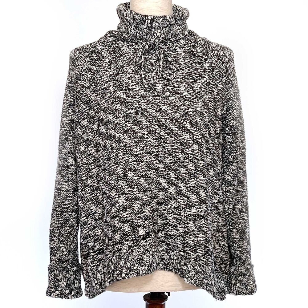 Chaps Medium Black Turtleneck Sweater Women’s